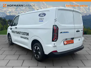 Ford Transit Custom Van 320 L1H1 65kWh Limited