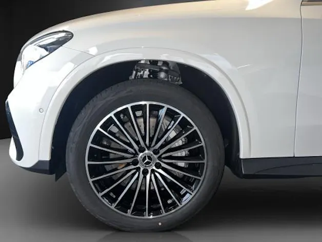 Mercedes-Benz GLC Coupé 300 de EQ Star