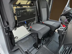 Fiat E-Scudo 50 kWh L2 verglast Swiss Worker