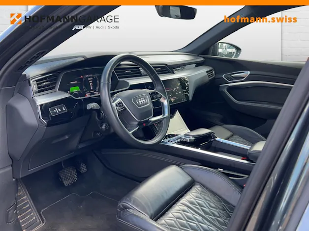 Audi e-tron 55 Sportback S Line quattro