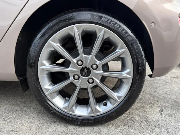 FORD Fiesta 1.0 SCTi Vignale Automat