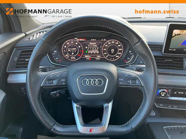 Audi Q5 55 TFSI e sport quattro