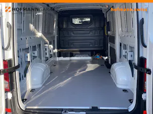 VW Crafter Kastenwagen 35 2.0 BiTDI Entry L3-3640