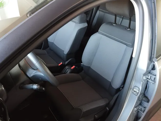 CITROEN C3 1.2i PureTech Shine EAT6
