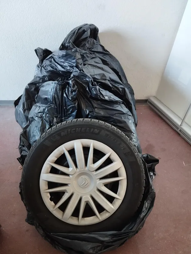 CITROEN C3 1.2i PureTech Shine EAT6