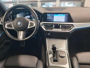 BMW 330e xDrive M Sport