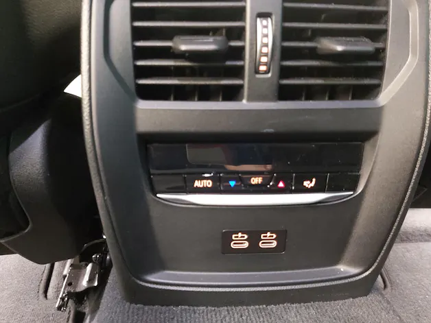 BMW 330e xDrive M Sport