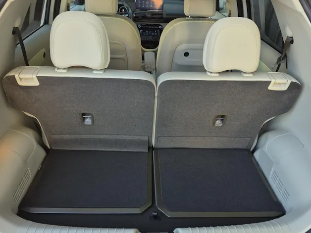 Hyundai Inster Electric Amplia