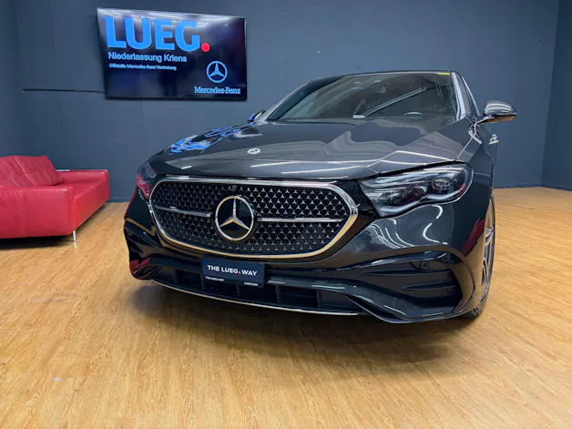 Mercedes-Benz E 450 4M - AMG / DISTRONIC / 360 Grad Kamera / 4D Soundsystem