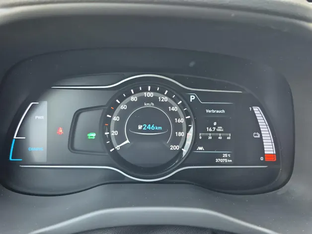 Hyundai Kona Electric Amplia