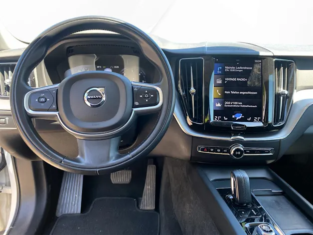 Volvo XC60 B4 Diesel Mild Hybrid AWD Momentum Geartronic