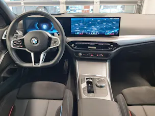 BMW 330i xDrive M Sport Touring