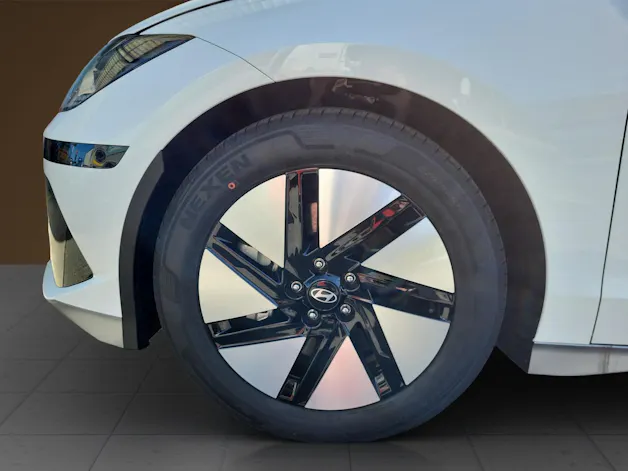 Hyundai Ioniq 6 Launch Edition 2 WD