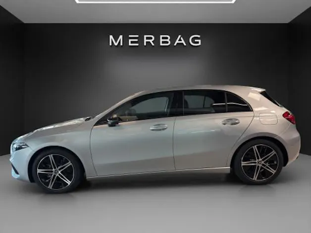Mercedes-Benz A 220 d 8G-DCT