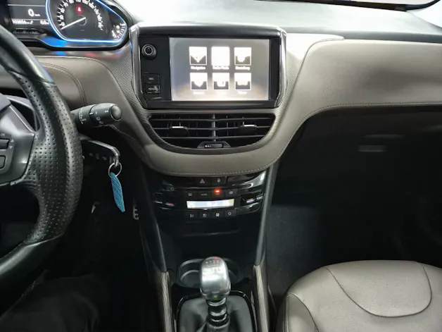 Peugeot 2008 1.6 BlueHDi Allure