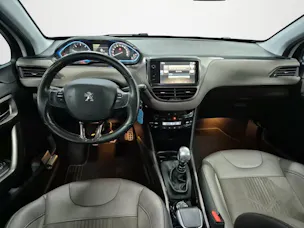 Peugeot 2008 1.6 BlueHDi Allure