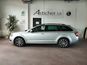 Škoda Octavia Combi 2.0 TSI Soleil 4x4 DSG