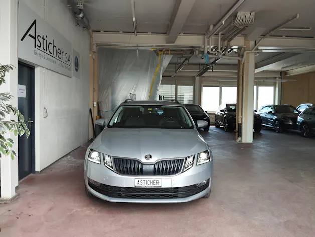 Škoda Octavia Combi 2.0 TSI Soleil 4x4 DSG