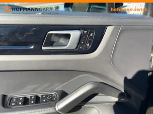 Porsche Cayenne E-Hybrid 3.0 V6 Turbo Benzin