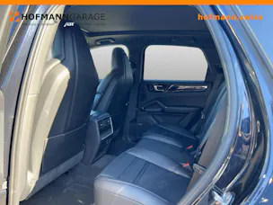 Porsche Cayenne E-Hybrid 3.0 V6 Turbo Benzin