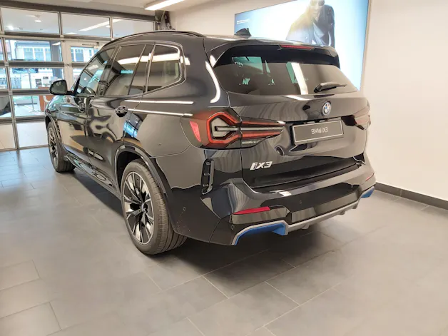 BMW iX3 Impressive