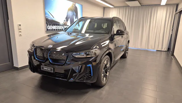 BMW iX3 Impressive