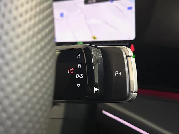 Audi Q3 SUV e-hybrid 200 kW S tronig