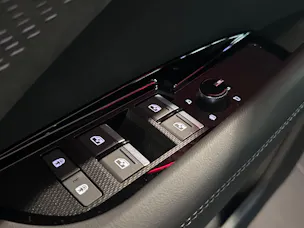 Audi Q3 SUV e-hybrid 200 kW S tronig