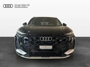 Audi Q3 SUV e-hybrid 200 kW S tronig