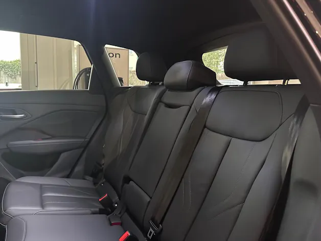 Audi Q3 SUV e-hybrid 200 kW S tronig