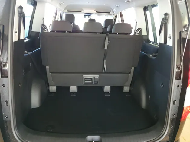 Hyundai Staria Wagon 1.6 GDi HEV Amplia