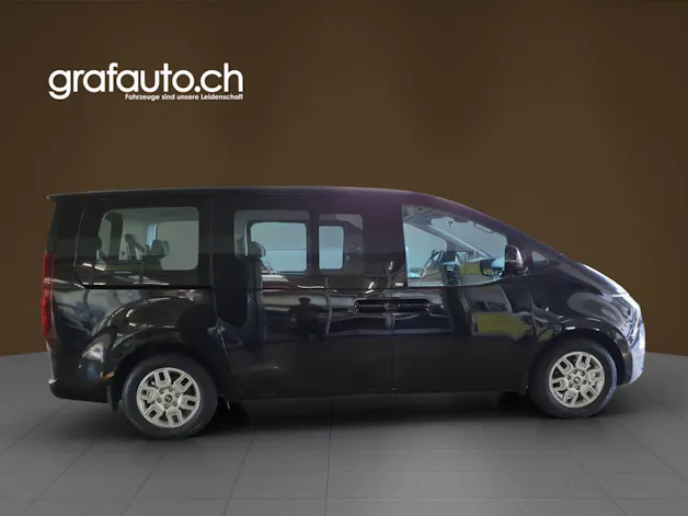 Hyundai Staria Wagon 1.6 GDi HEV Amplia