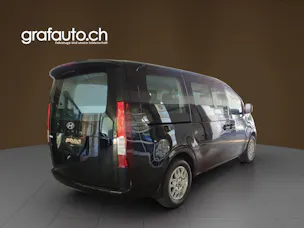 Hyundai Staria Wagon 1.6 GDi HEV Amplia