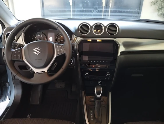 image du véhicule 10 image du véhicule 10