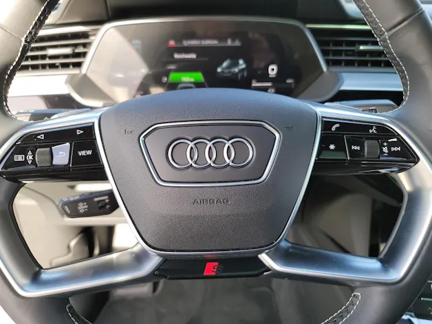 Audi e-tron 55 Sportback S Line quattro