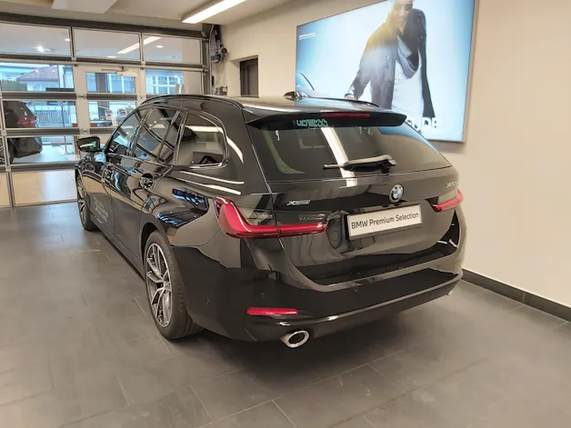 BMW 320d xDrive 48V Touring