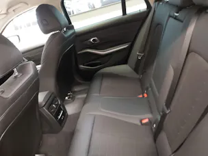 BMW 320d xDrive 48V Touring