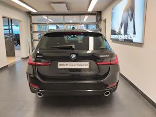 BMW 320d xDrive 48V Touring