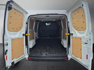 Ford Transit Custom Van 320 L2H1 Trend A