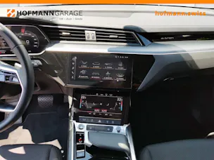 Audi e-tron 50 quattro