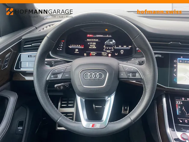 Audi SQ8 TFSI quattro tiptronic