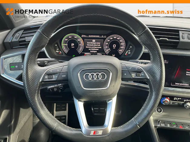 Audi Q3 Sportback 45 TFSI e S line Attraction S-tronic
