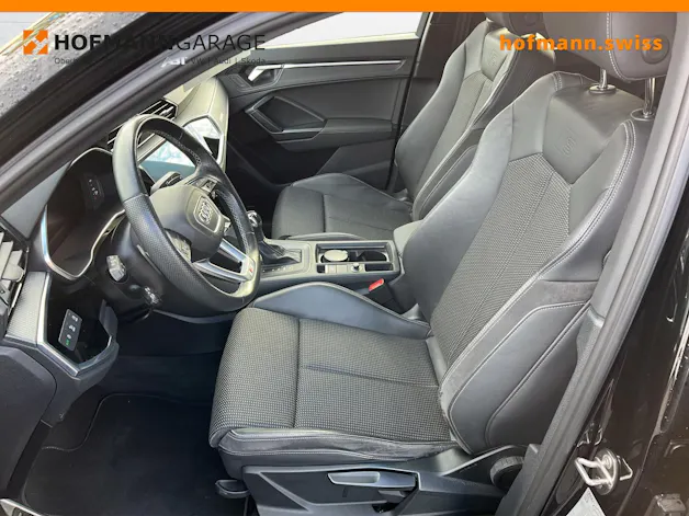 Audi Q3 Sportback 45 TFSI e S line Attraction S-tronic