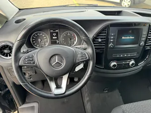 Mercedes-Benz Vito 116 CDI Lang Select Tourer 4x4 9G-Tronic
