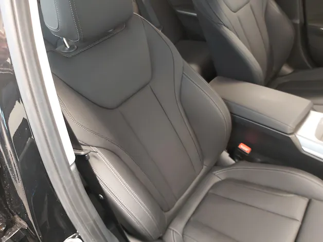 BMW 320d xDrive 48V Touring