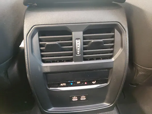 BMW 320d xDrive 48V Touring