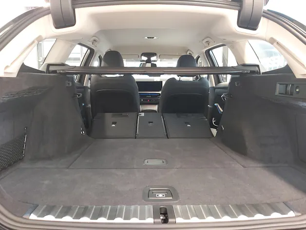 BMW 320d xDrive 48V Touring