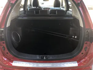 Mitsubishi Outlander 2.0 PHEV Style