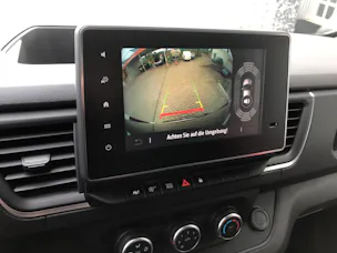Renault Trafic Red VAN L1H1 2.0 dCi 150 EDC mit Heckklappe