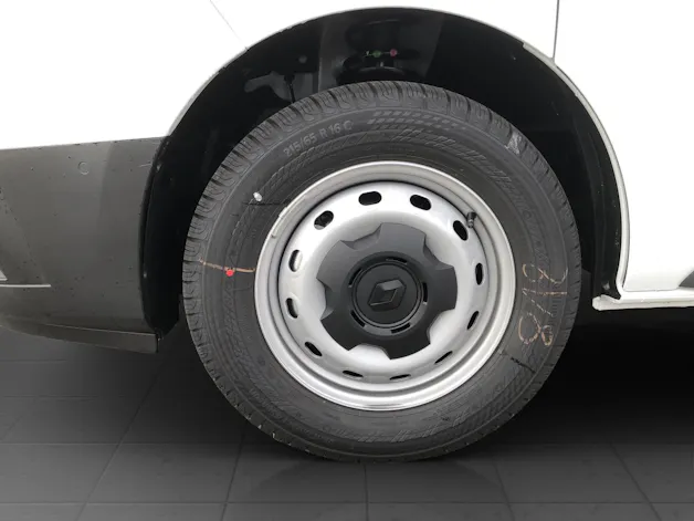 Renault Trafic Red VAN L1H1 2.0 dCi 150 EDC mit Heckklappe